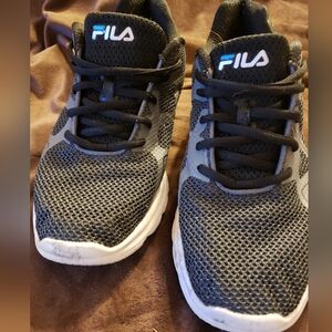 Awesome Fila Men’s Memory Startup Running Shoes - Black & Aqua - Size 9.5 EUC
